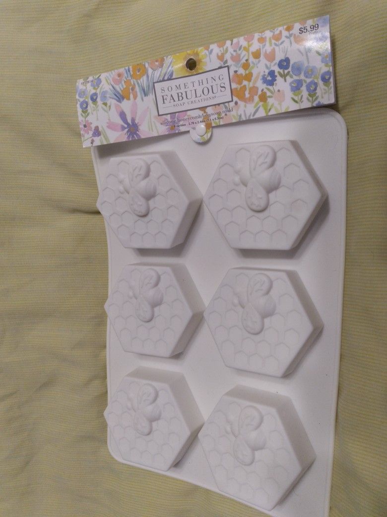 Arts & Crafts (New)