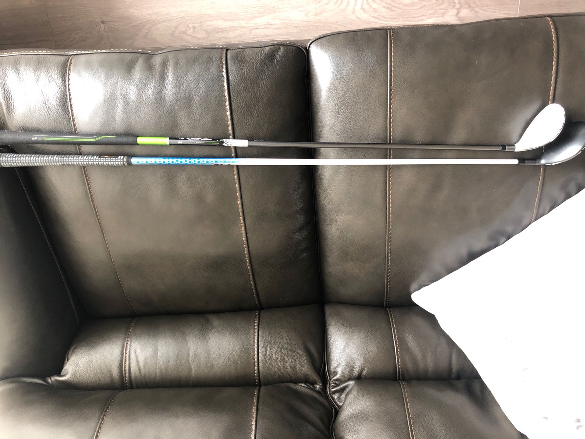 Callaway x2 hot 15’ and taylormade rbz 22 right handed