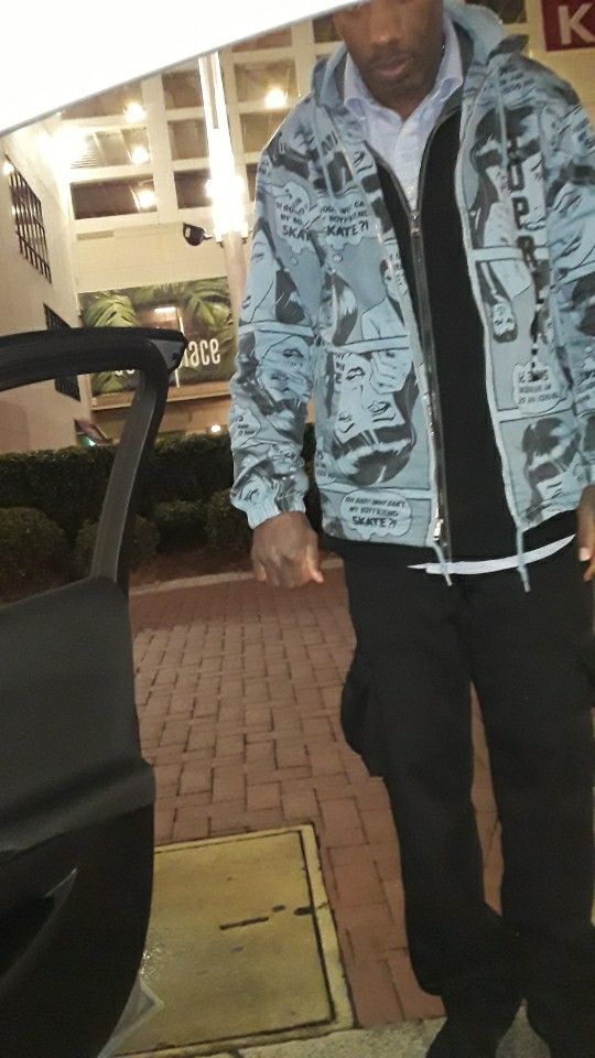 SUPREME JACKET SIZE L