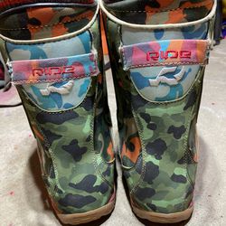 RIDE- SNOWBOARDING BOOTS (Deuce Dfc Boa Cooler) Size M9  Thumbnail