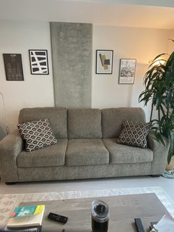 Nearly New Comfy Sofa!  Thumbnail