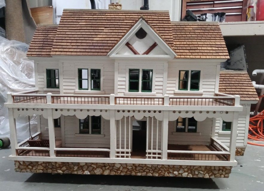 Hand Made Vintage Doll House
