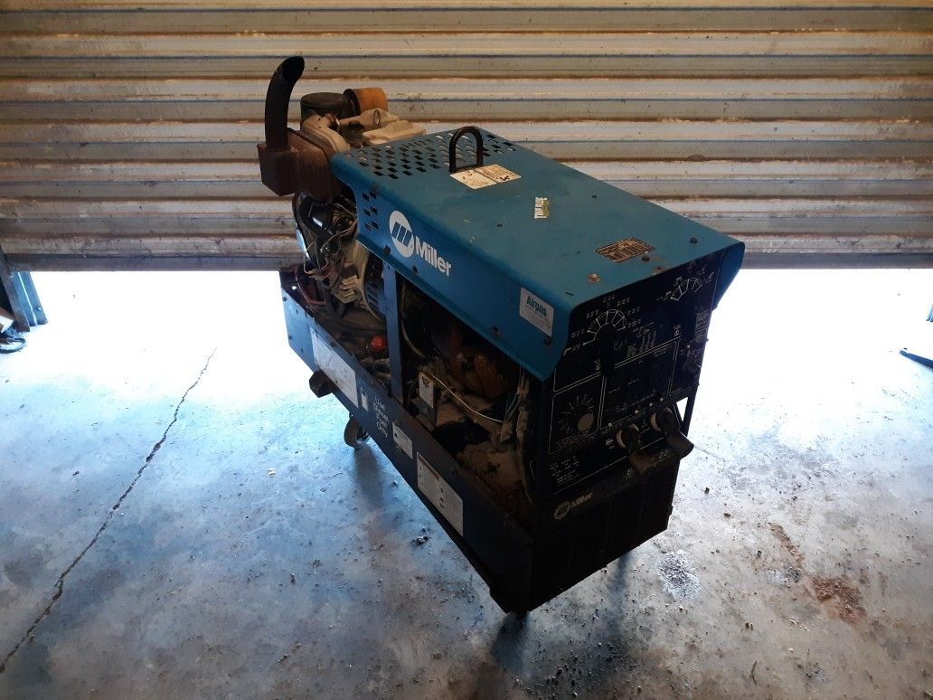 Miller Bobcat 225D Diesel welder generator FOR PARTS OR REPAIR for Sale
