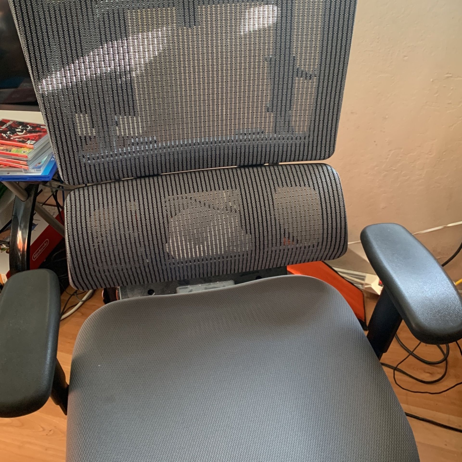 Pierro Ergonomic Mesh Task Chair