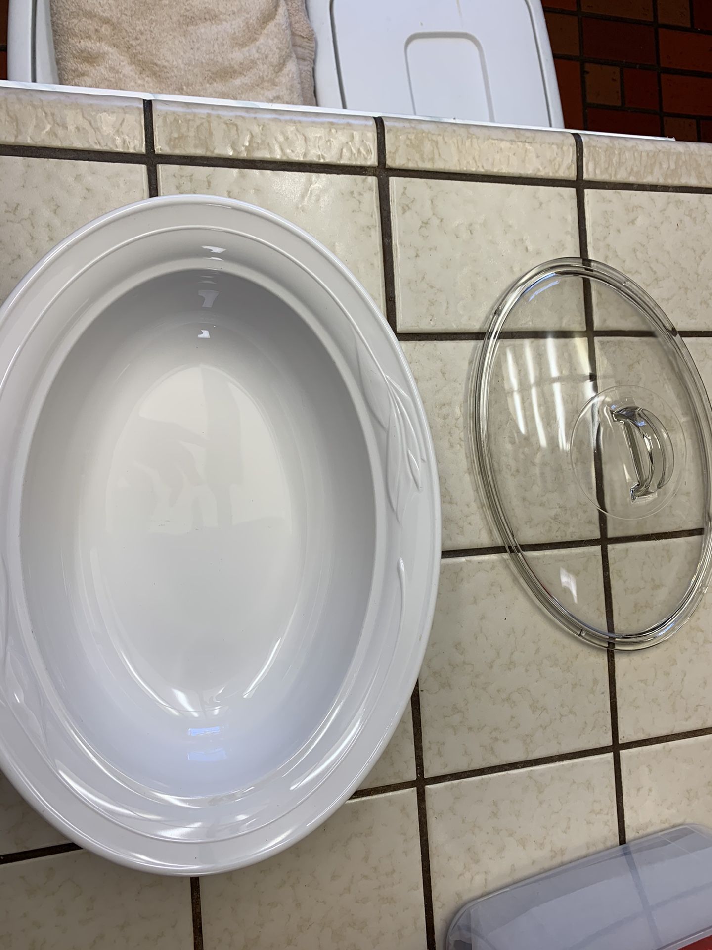 Corningware cookware baking dish