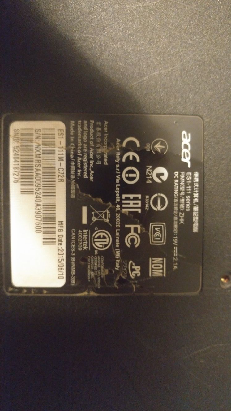 Acer ES1-111