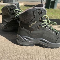 Hiking Boots Lowa Renegade GTX MID Ws Size 6,5 Thumbnail