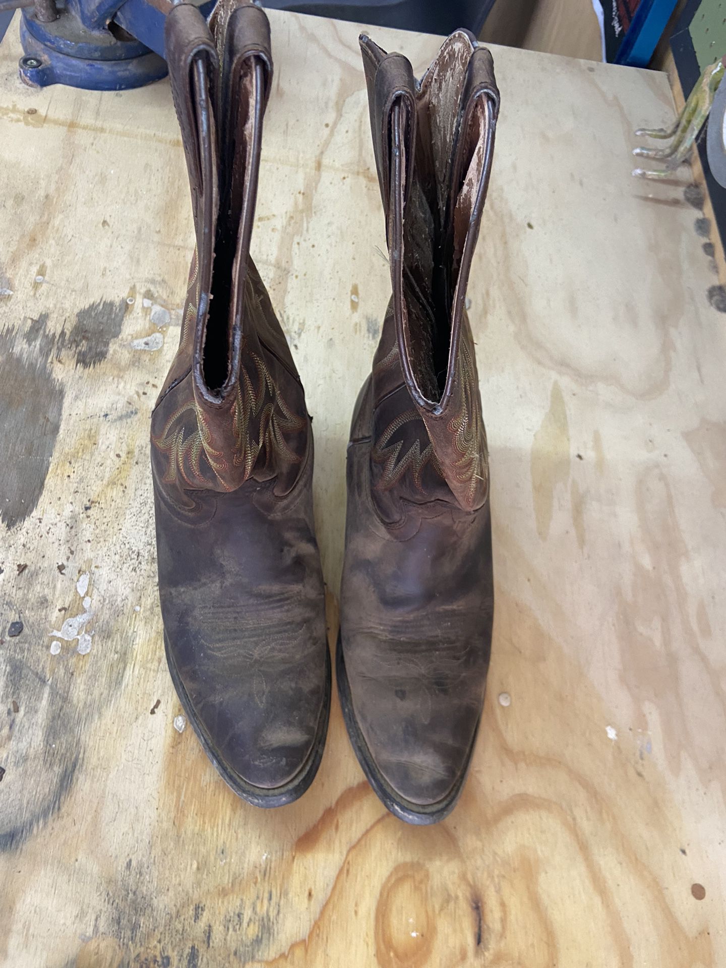 Justin Cowboy Boots 