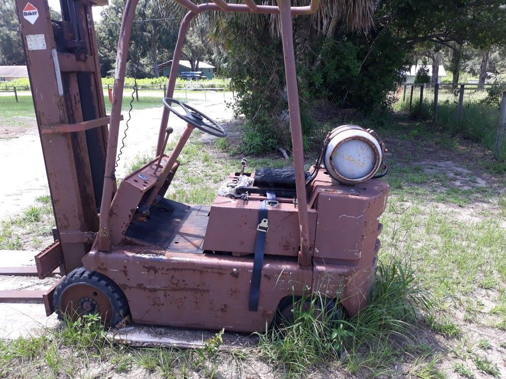 Forklift