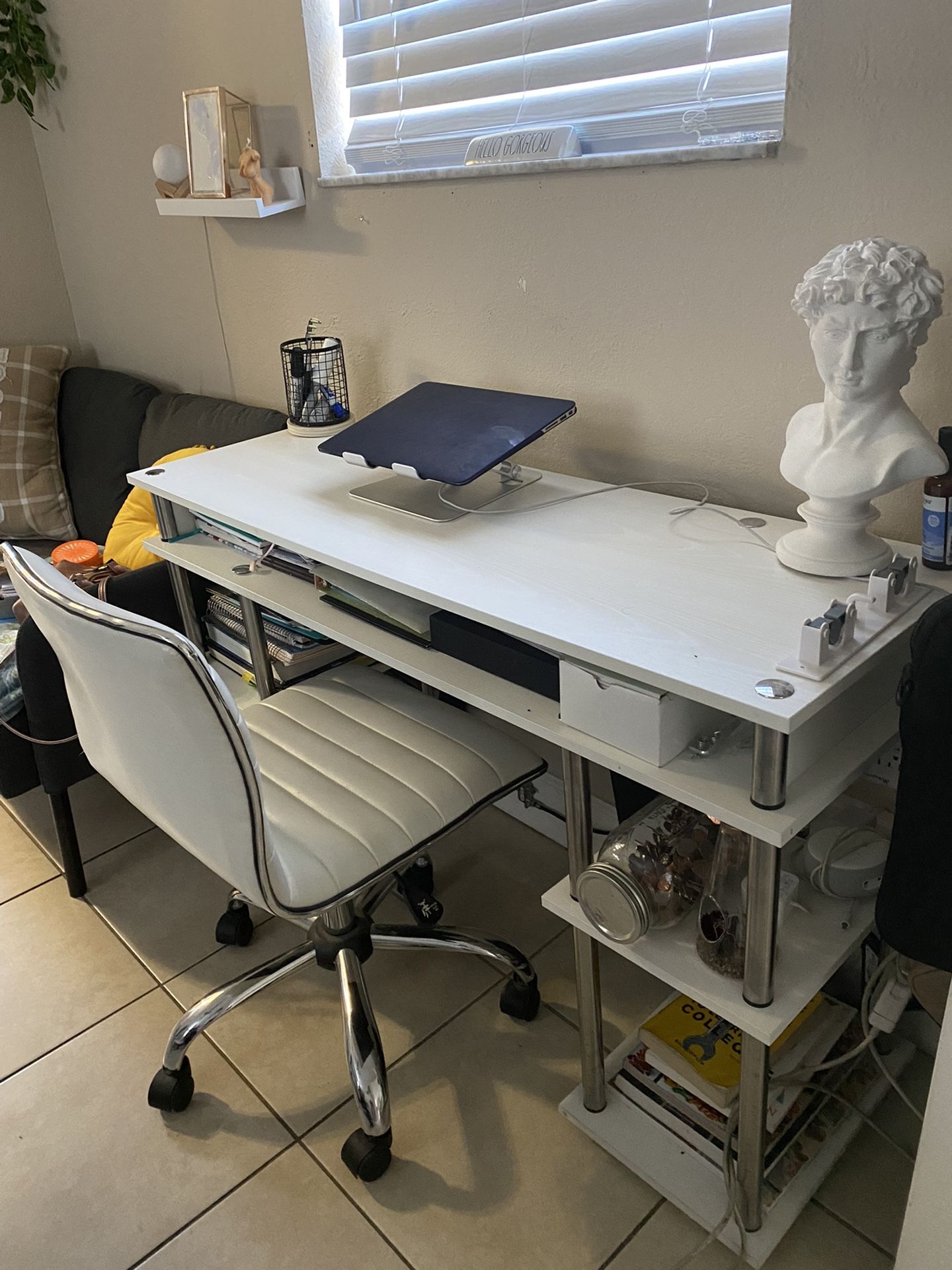 White Desk