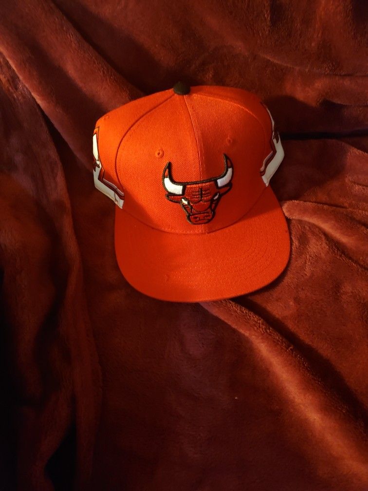 snapbacks