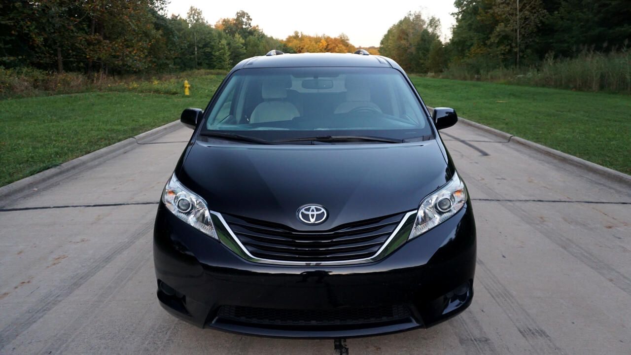 2016 Toyota Sienna