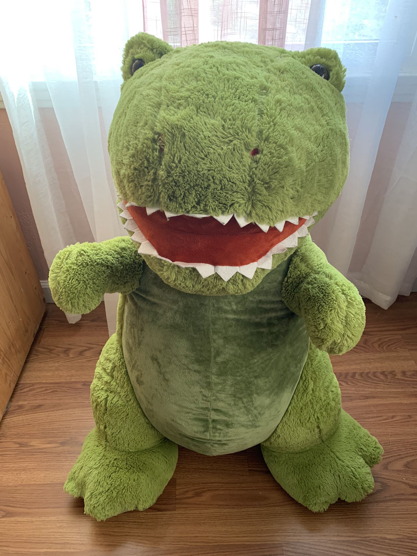 Rugrats Reptar Stuffed animal toy, item will make great gifts or an excellent addition to your collection.