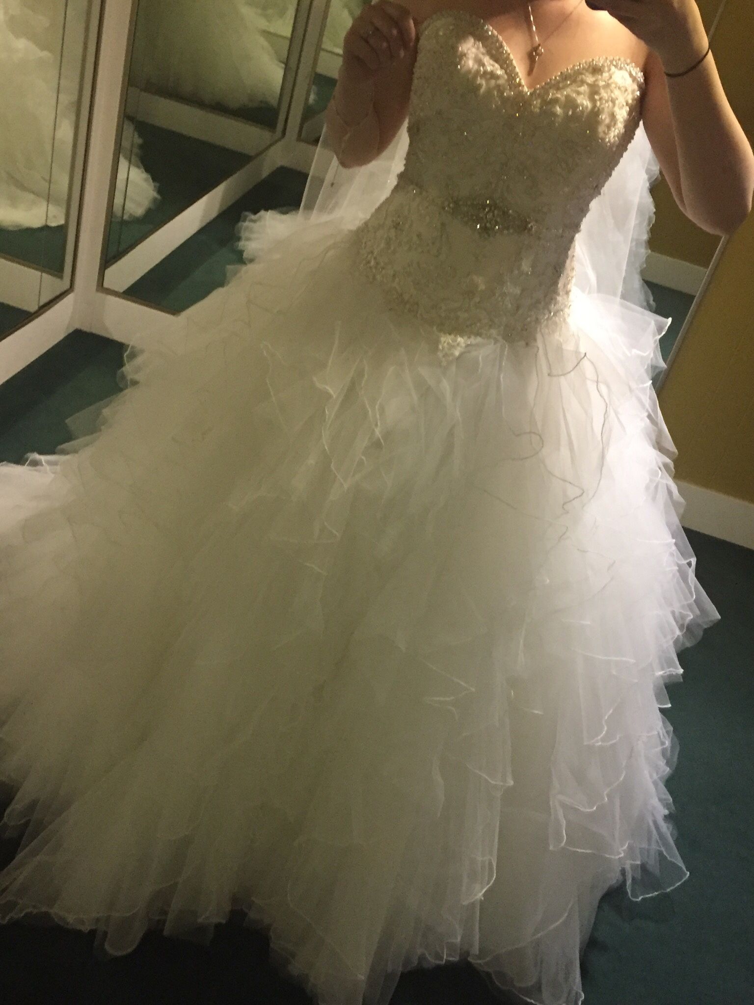 Madeline Gardner Wedding Dress