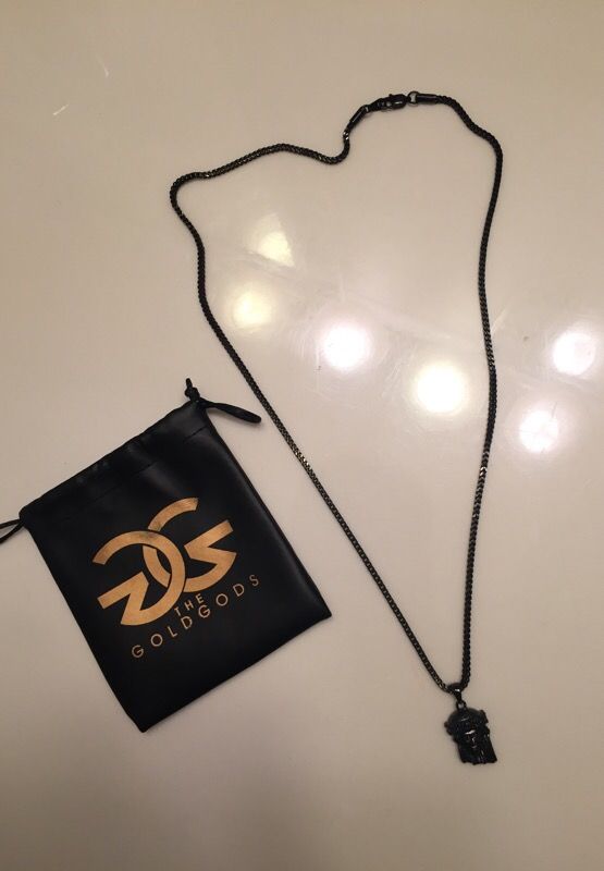 Gold gods Black chain
