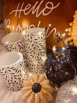 Lighted Holiday Devor Candles  Thumbnail