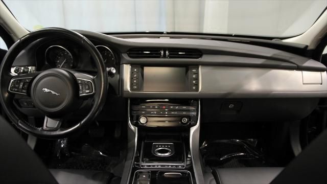 2016 Jaguar XF