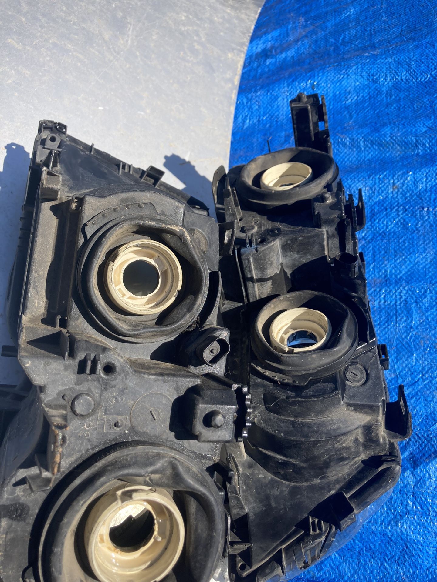 BMW OEM HEADLIGHTS E46 HALOGEN