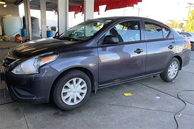 2015 Nissan Versa