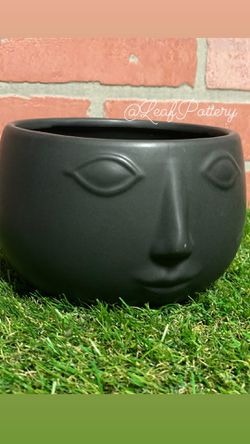Lowy Ceramic Planter Pot  Thumbnail