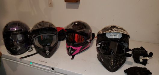 4 Helmets. 1 Street HJC 3 Dirt Oneal/BILT Plus 2 Sets Of Goggles Thumbnail