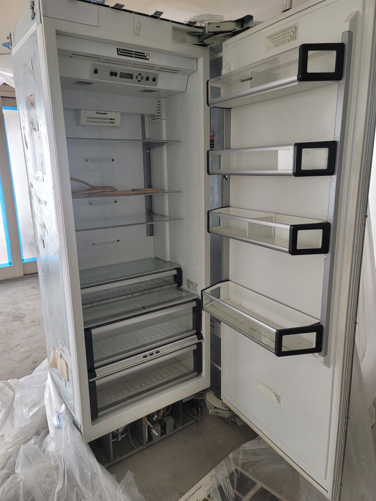 Thermador Refrigerator And Freezer
