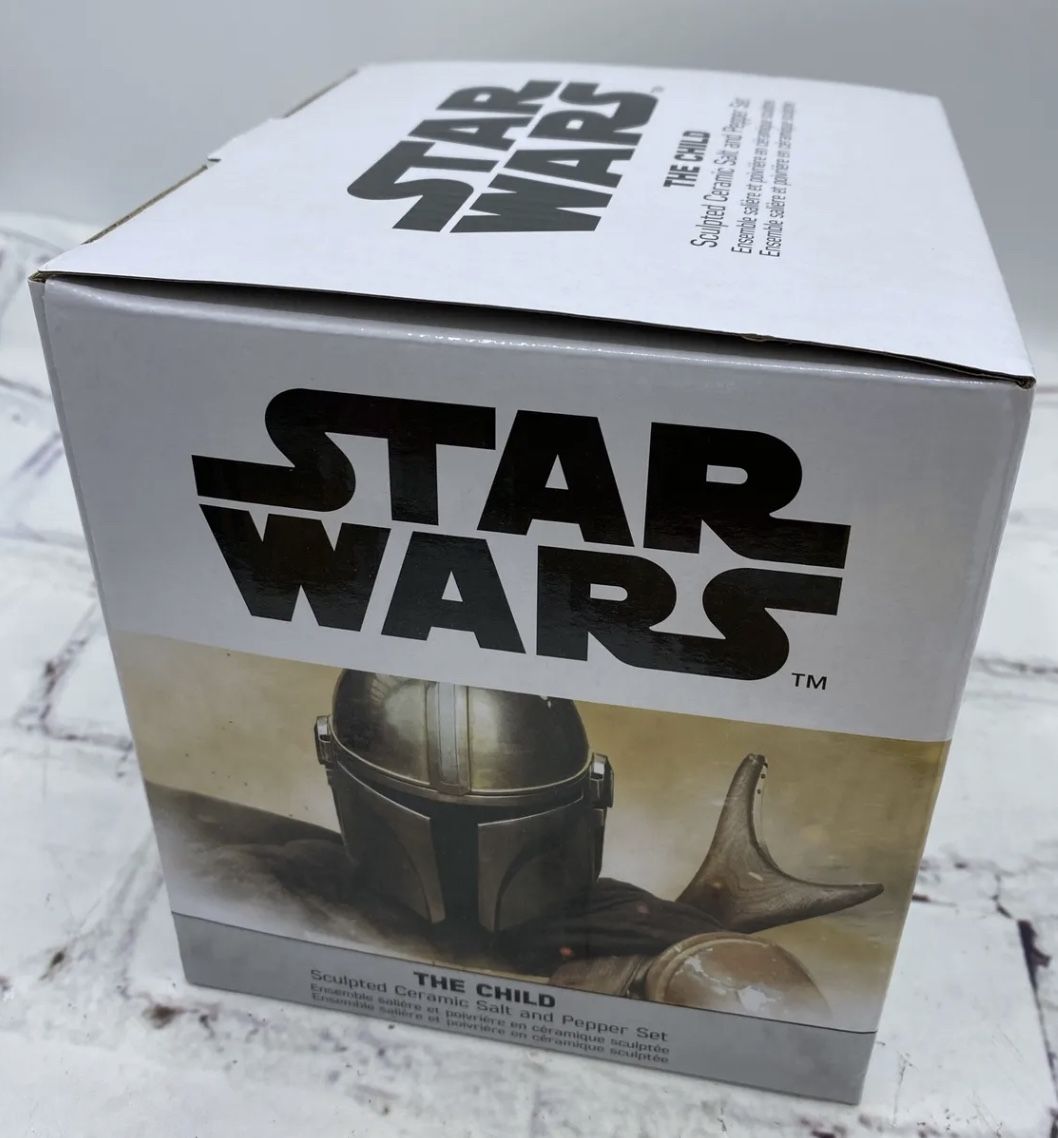 Star Wars The Child Mandalorian Baby Yoda Ceramic Salt And Pepper Set