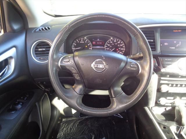 2017 Nissan Pathfinder
