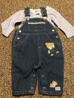 Baby boy carters 3 to 6 months overalls Teddy with matching bib Thumbnail