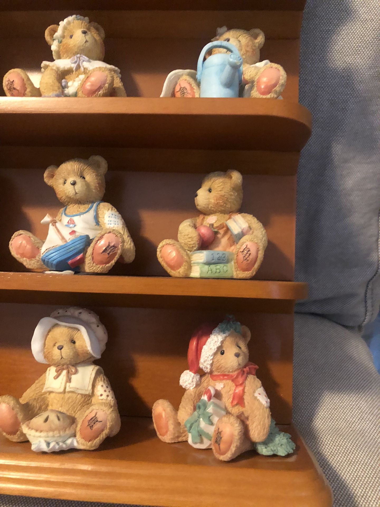 1993 Enesco Cherished Teddies 12 monthly bears with Display shelf