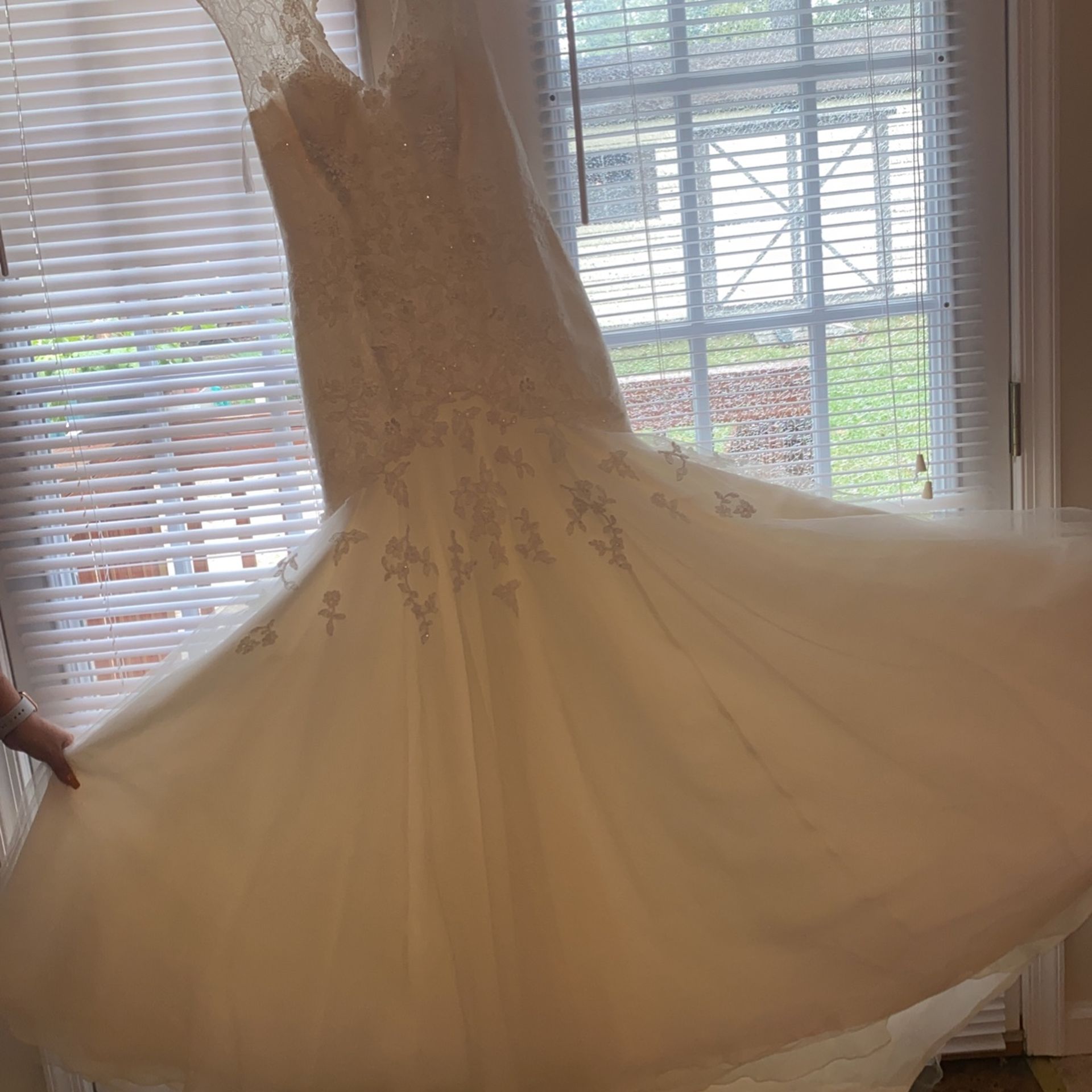 David Bridal Wedding Dress