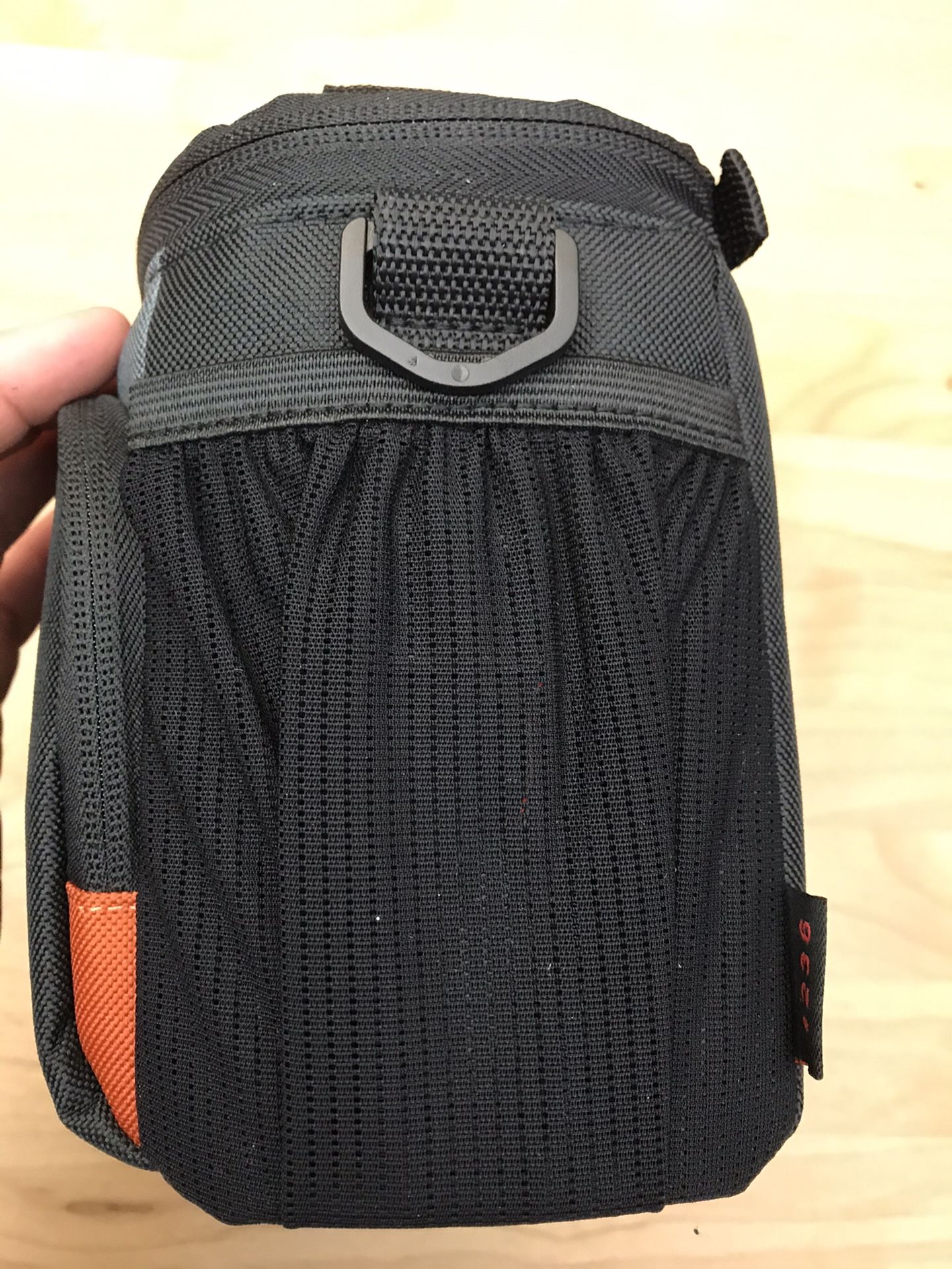 New In Package Tamrac Jazz 36 Mirrorless Compact DSLR Camera Bag