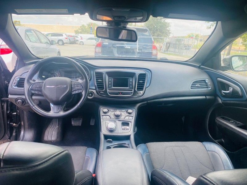 R u n s - n - drives perfect - 2015 Chrysler 200 S