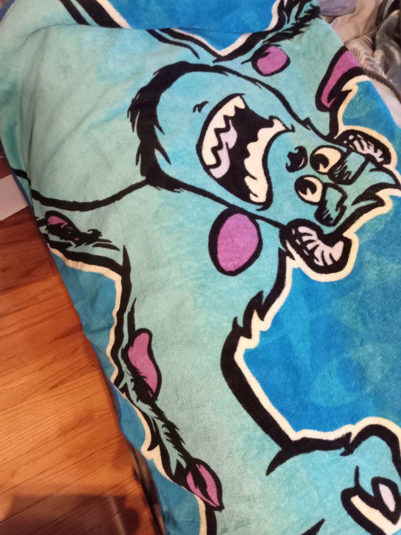 Disney's Pixar Monster High Full Size Blanket
