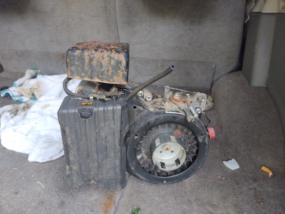 Go kart with 3 horse predator engine.