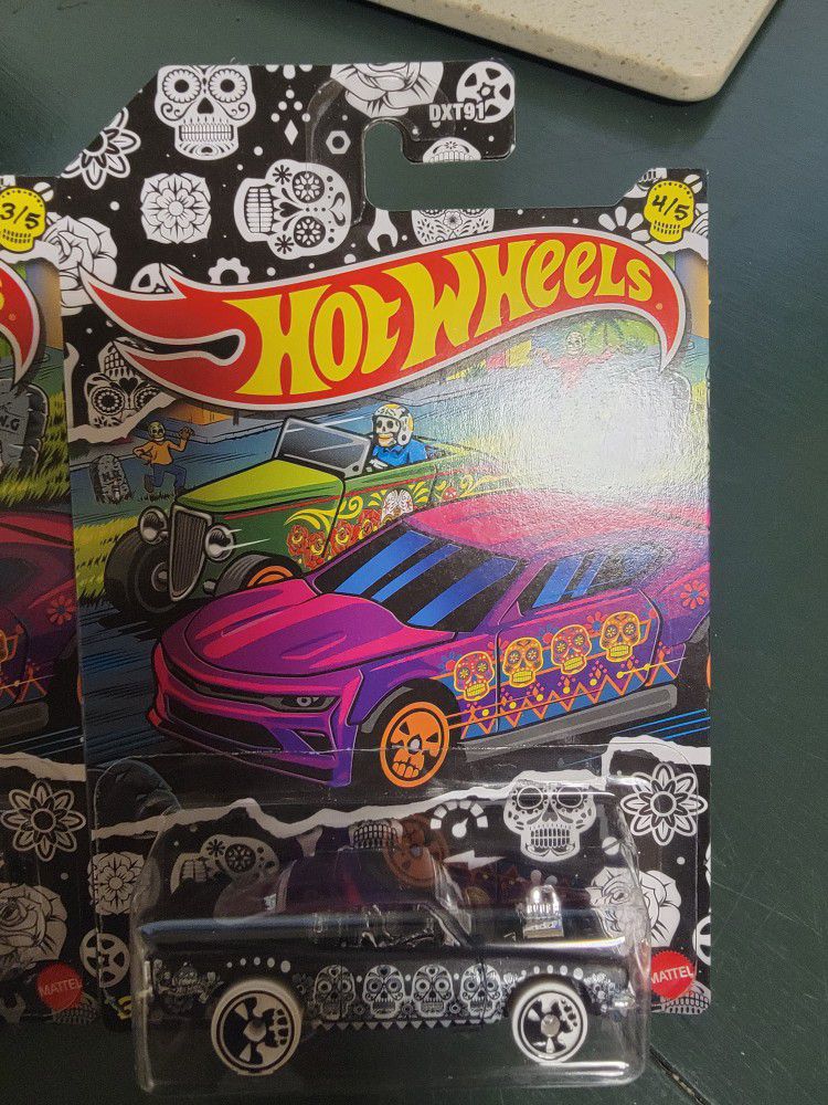 Hot Wheels Day Of The Dead Limited Edition LOT
