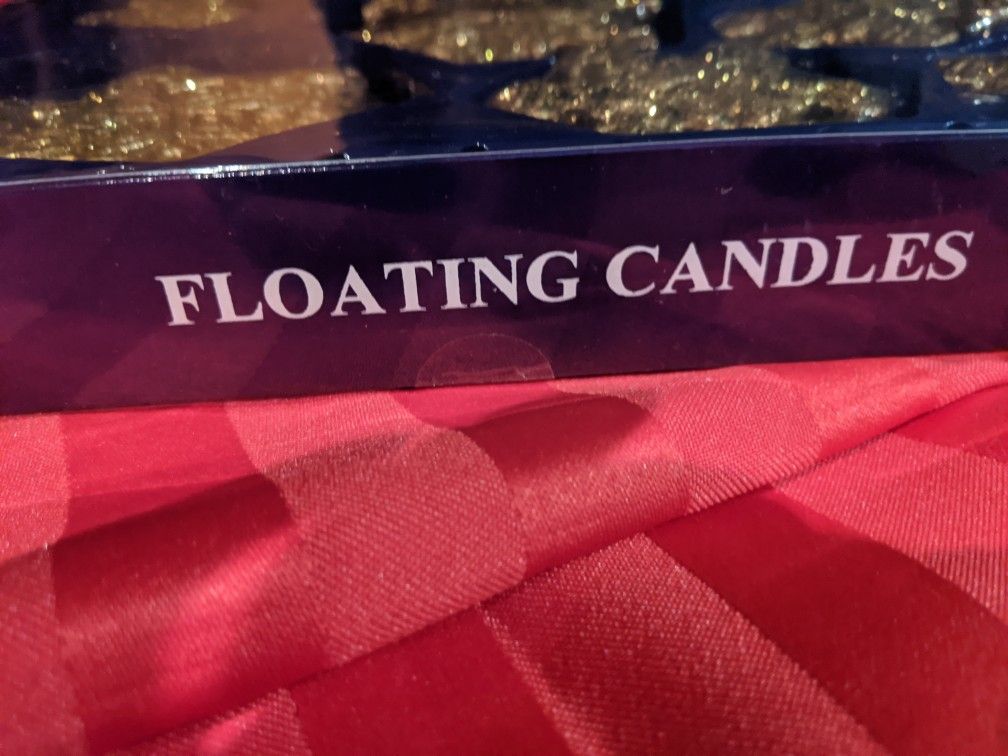 9 Floating candles