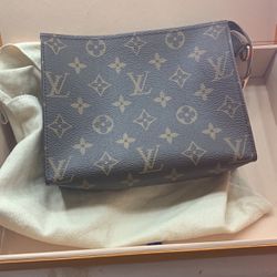 Louis Vuitton Authentic With Receipts And Bags And Dust Bag And Box Thumbnail