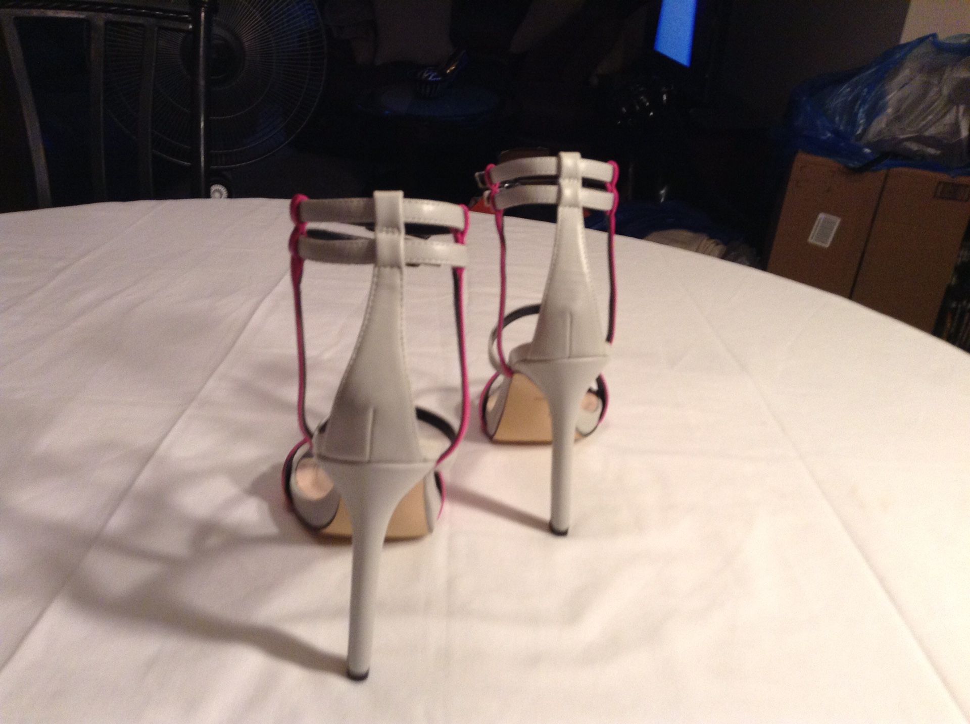 Women’s High Heel Shoes —- ANN MARINO Y Bettye Muller