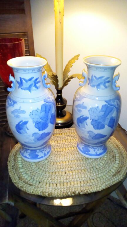 Blue Asian vases