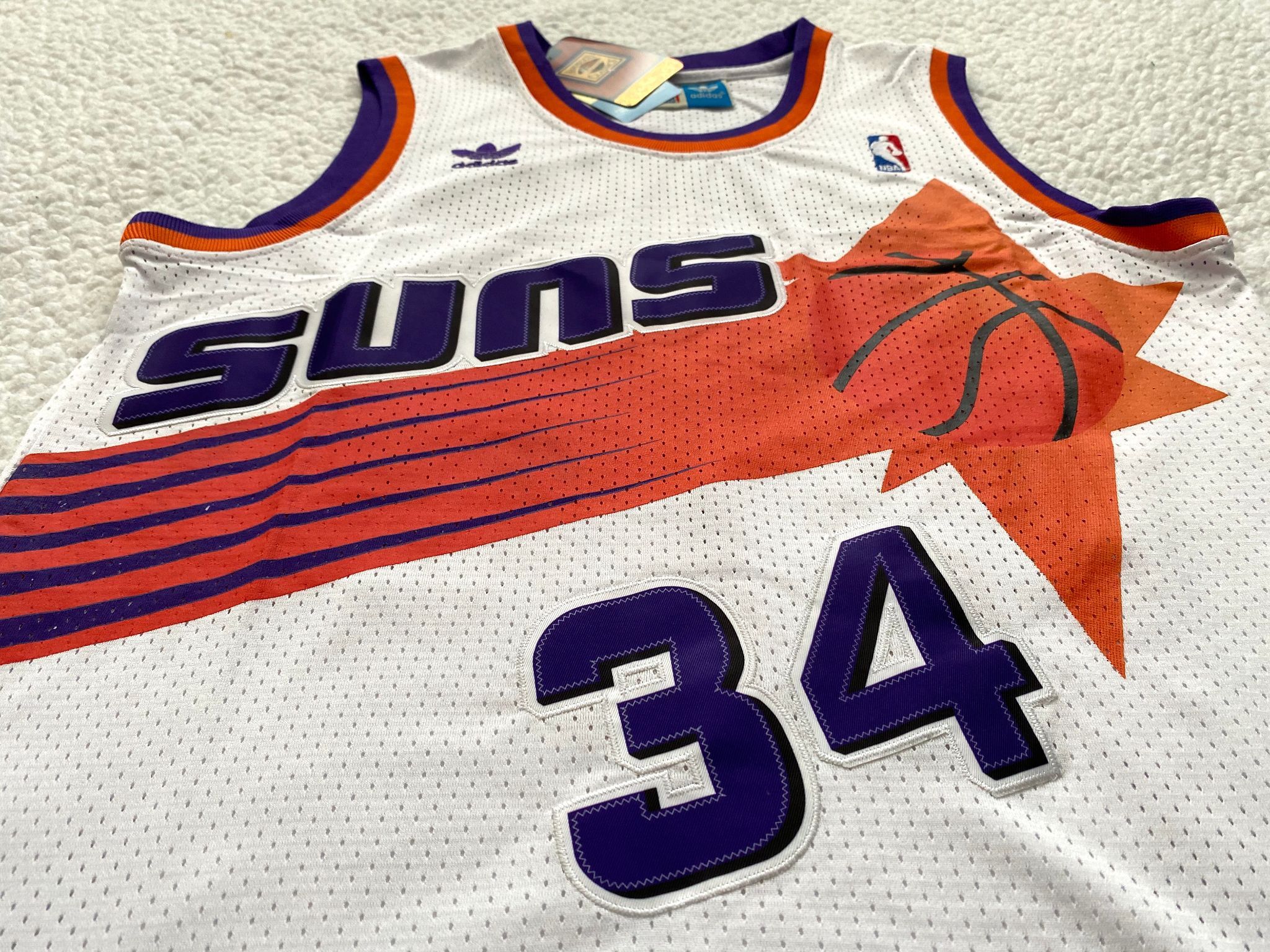 Charles Barkley Phoenix Suns Basketball Jersey - NBA Retro Vintage White Basketball Jersey - Brand New - Menโs - Size L / XL