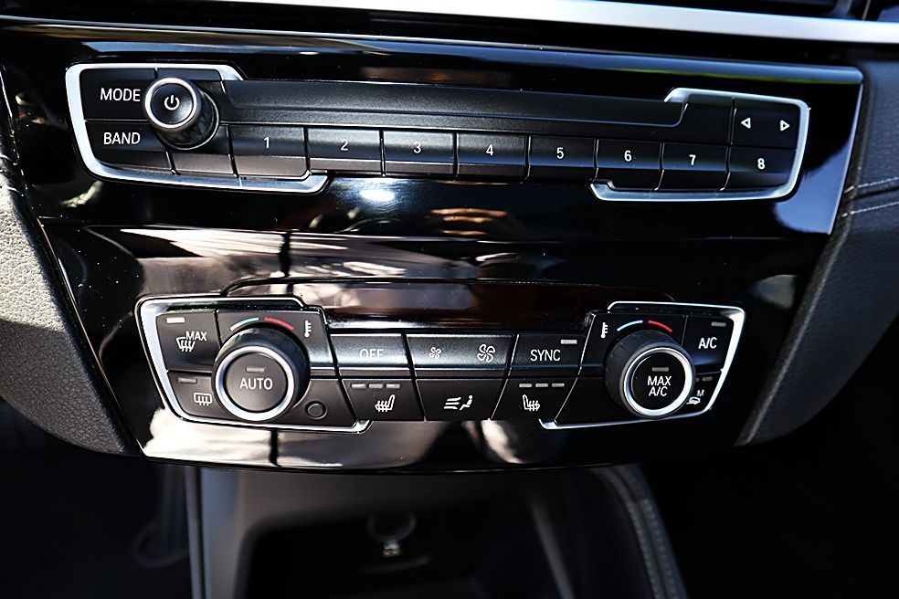 2020 BMW X1 xDrive28i Sports Activity Vehicle, 1 OWNER,NAVI