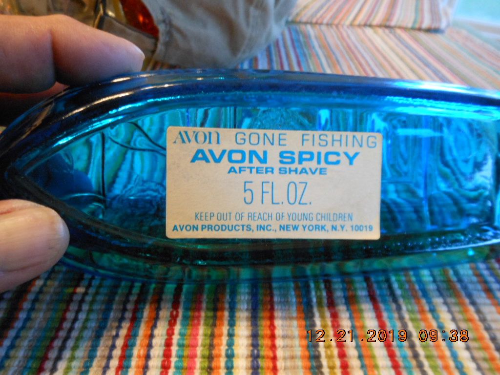 Vintage Avon Spicy After Shave “Gone Fishing” Blue Glass Boat