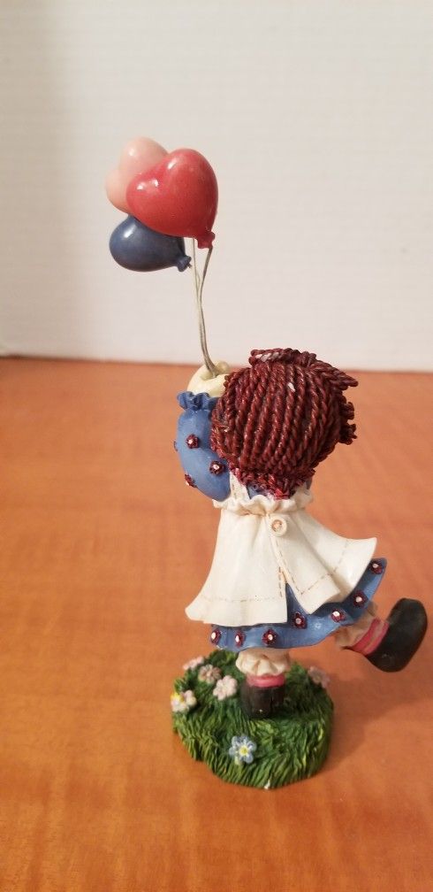 RAGGEDY ANN I Walk On Air