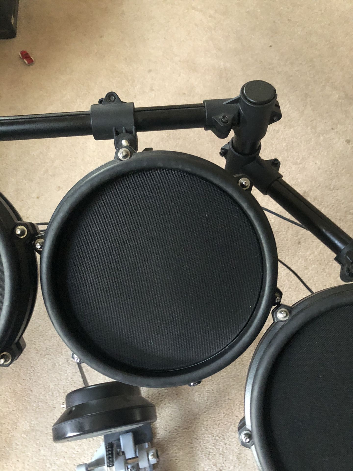 Alesis Nitro Mesh Digital Drums