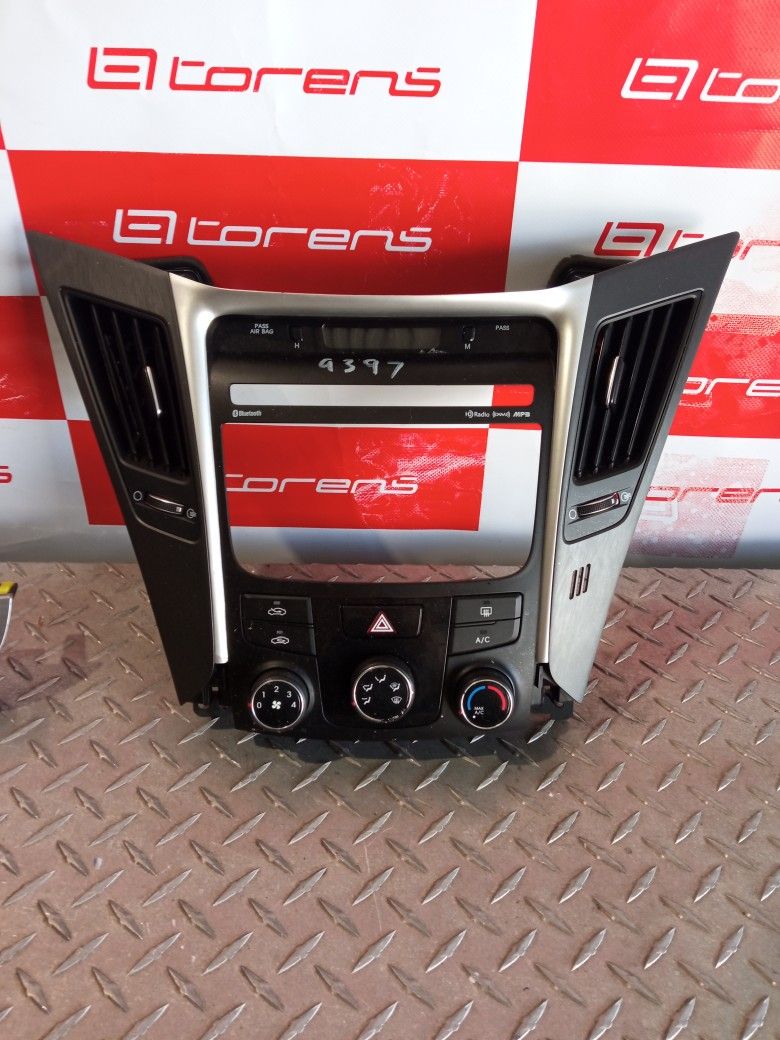 A/C Control Switch For 2014 Hyundai Sonata Stock 29397