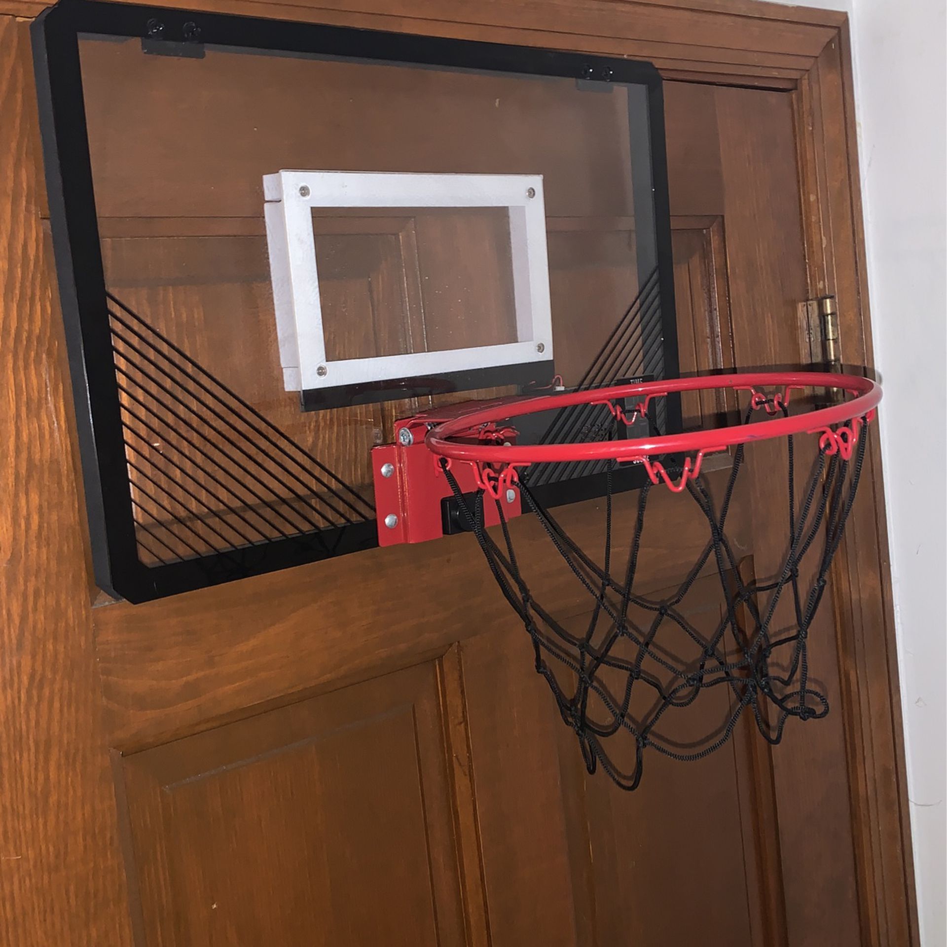 Breakaway LED Basketball Hoop 