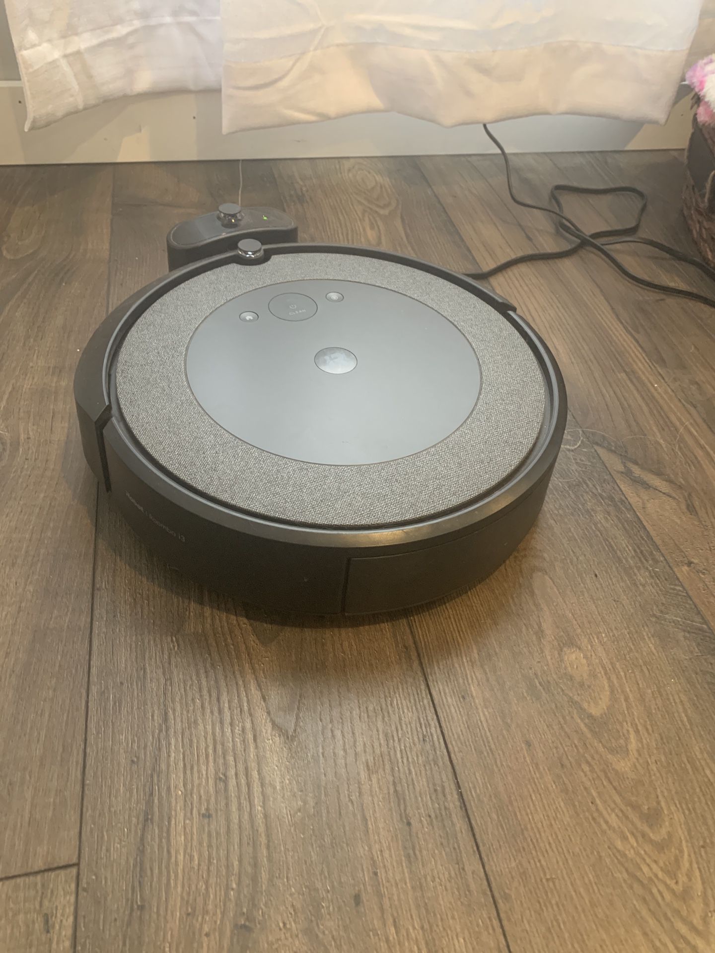 IRobot Roomba i3 Wi-Fi Connected 