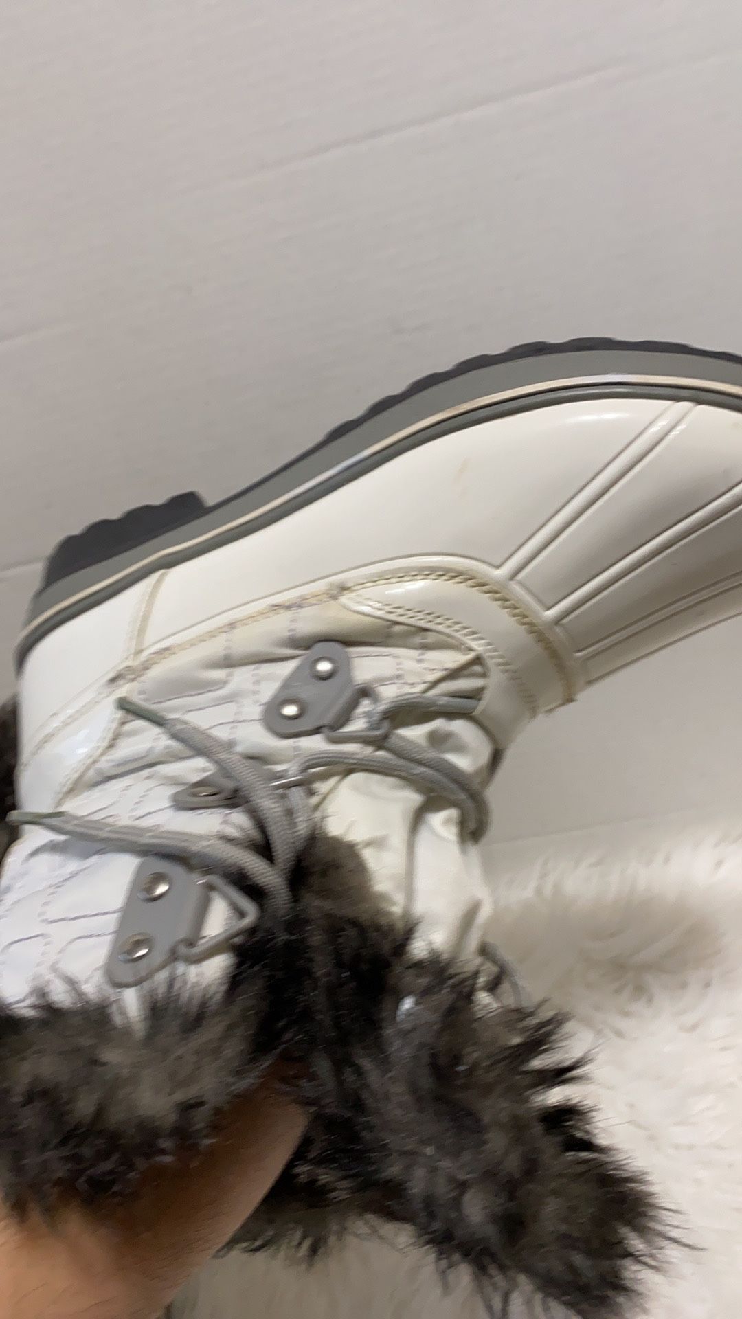 Storm By Cougar Women's Waterproof Fur Collar Boots Calf Knee White Size 10