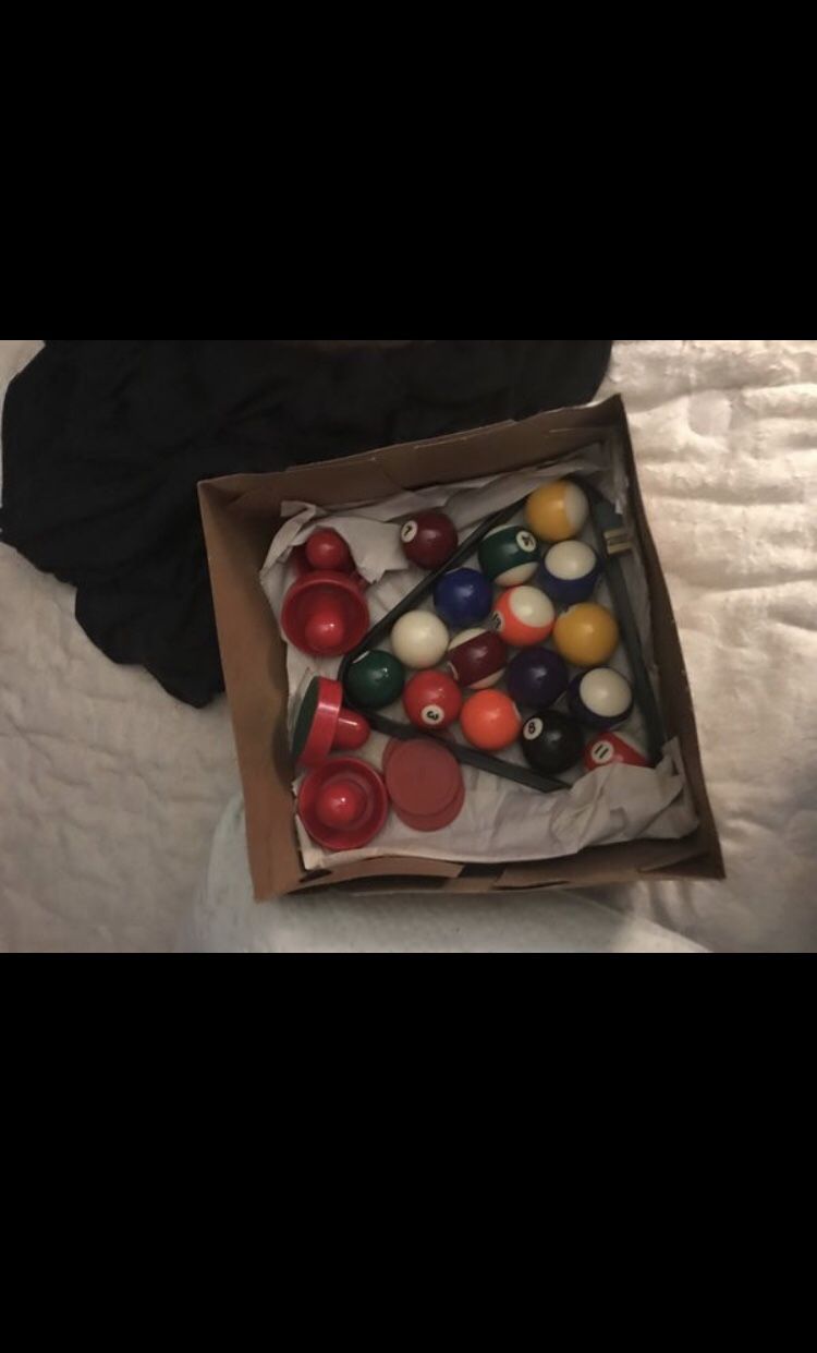 Mini Pool & air hockey table